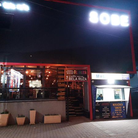 Hotel Bela Ruza Belgrad Exterior foto